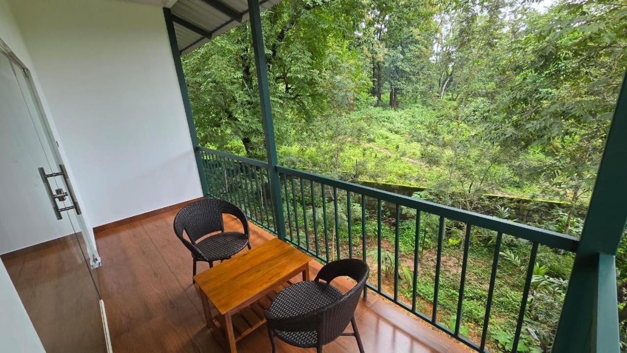 Green Aura Private Villas Sultan Bathery Ngoại thất bức ảnh