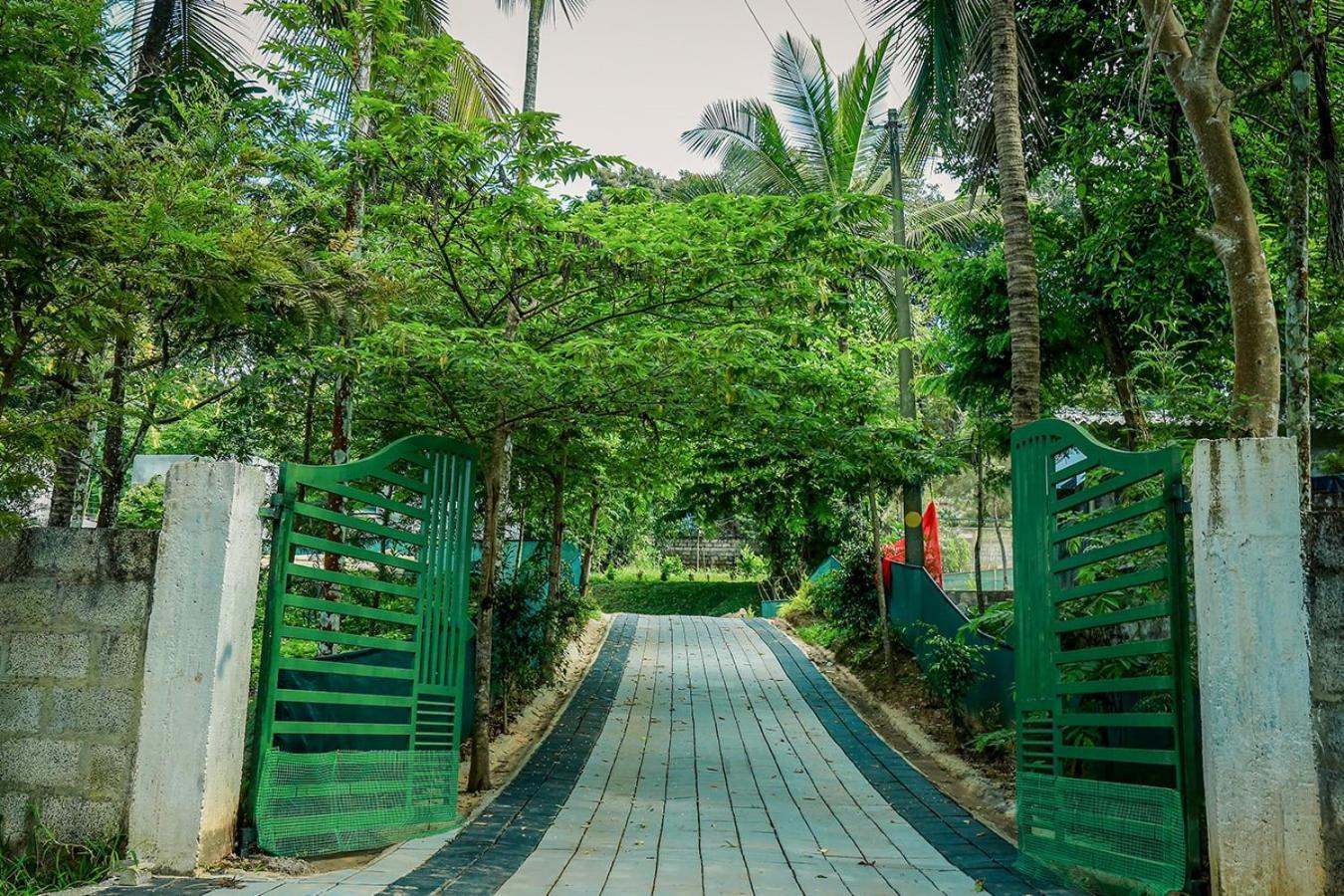 Green Aura Private Villas Sultan Bathery Ngoại thất bức ảnh