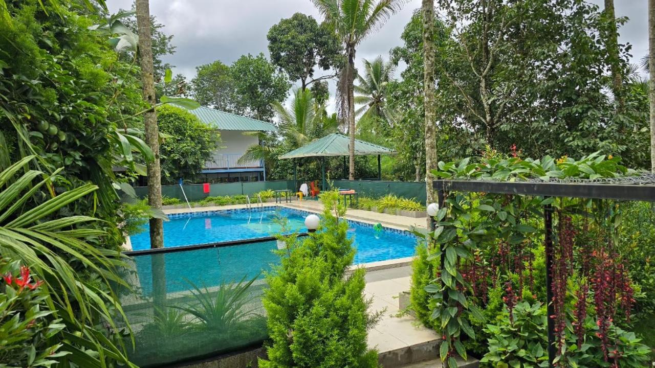 Green Aura Private Villas Sultan Bathery Ngoại thất bức ảnh
