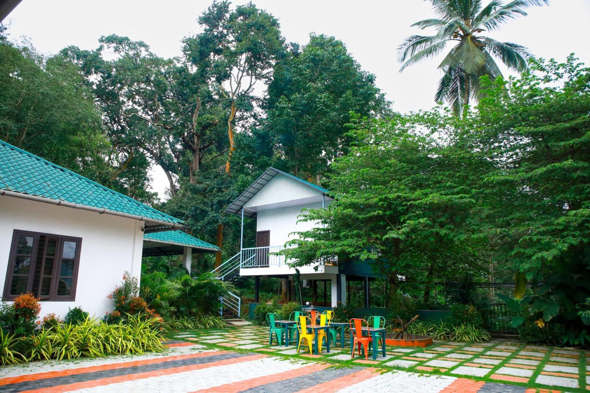 Green Aura Private Villas Sultan Bathery Ngoại thất bức ảnh