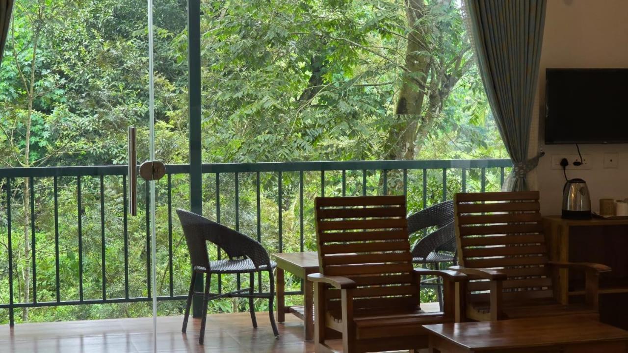 Green Aura Private Villas Sultan Bathery Ngoại thất bức ảnh