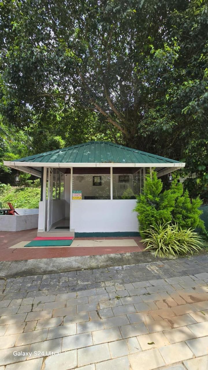 Green Aura Private Villas Sultan Bathery Ngoại thất bức ảnh