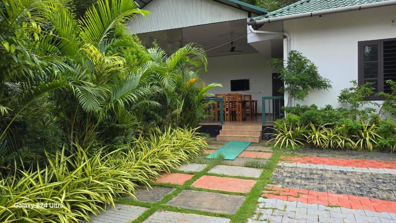 Green Aura Private Villas Sultan Bathery Ngoại thất bức ảnh