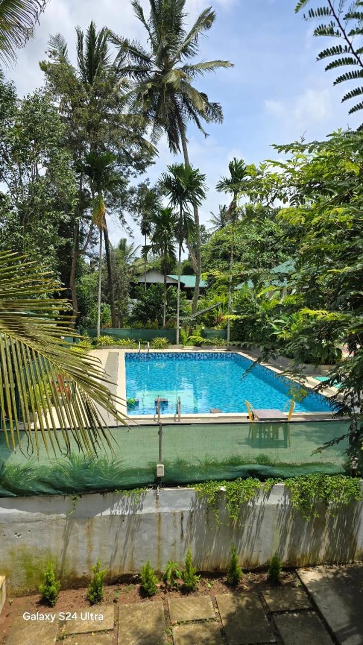 Green Aura Private Villas Sultan Bathery Ngoại thất bức ảnh