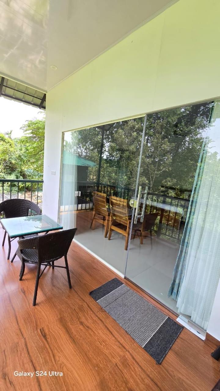 Green Aura Private Villas Sultan Bathery Ngoại thất bức ảnh